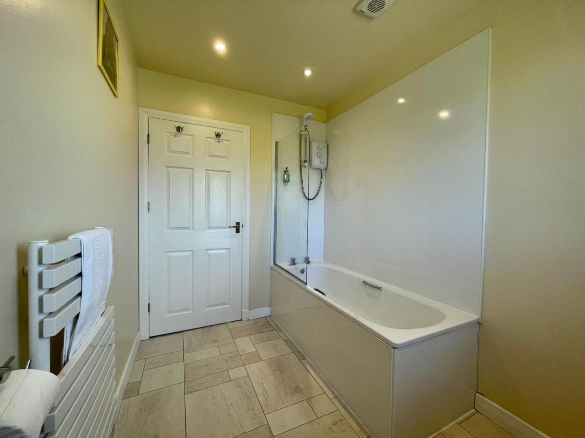 Lochiel Apartment Fort William Bagian luar foto